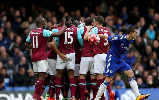 德扑里的“极端尺寸”：为什么下注底池的10%和200%都能起到奇效？（德州扑克的极端下注尺寸：为何底池10%与200%都能奏效？）